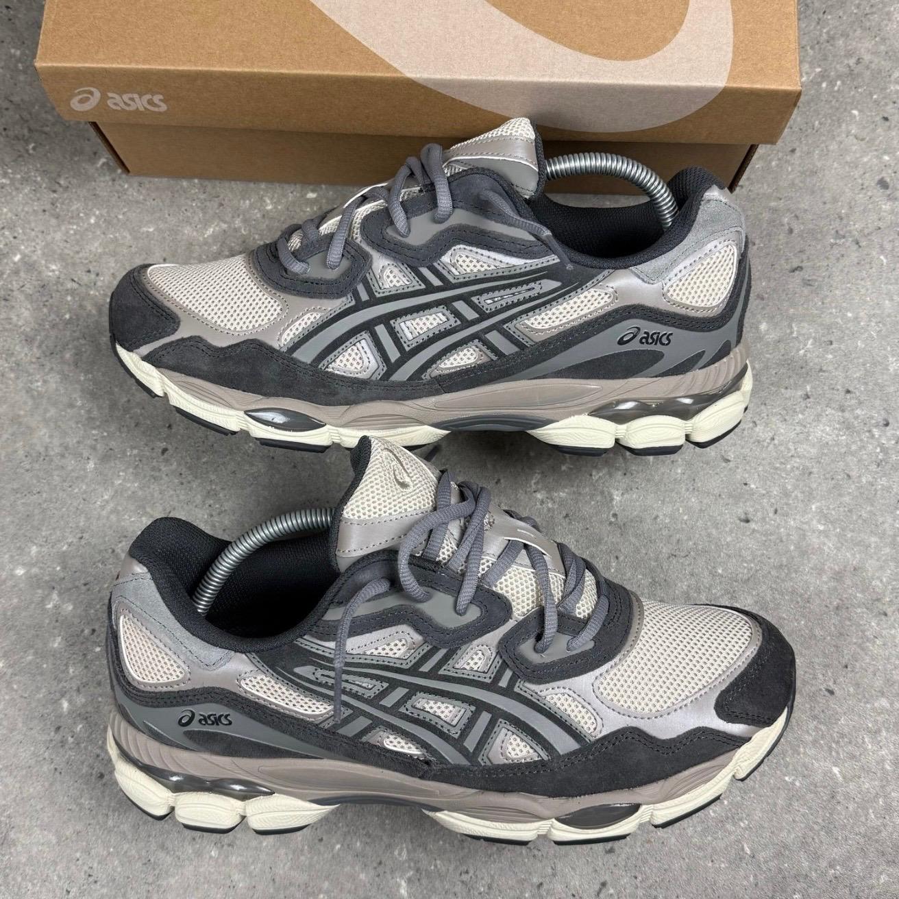 ASICS Gel NYC Oatmeal Obsidian