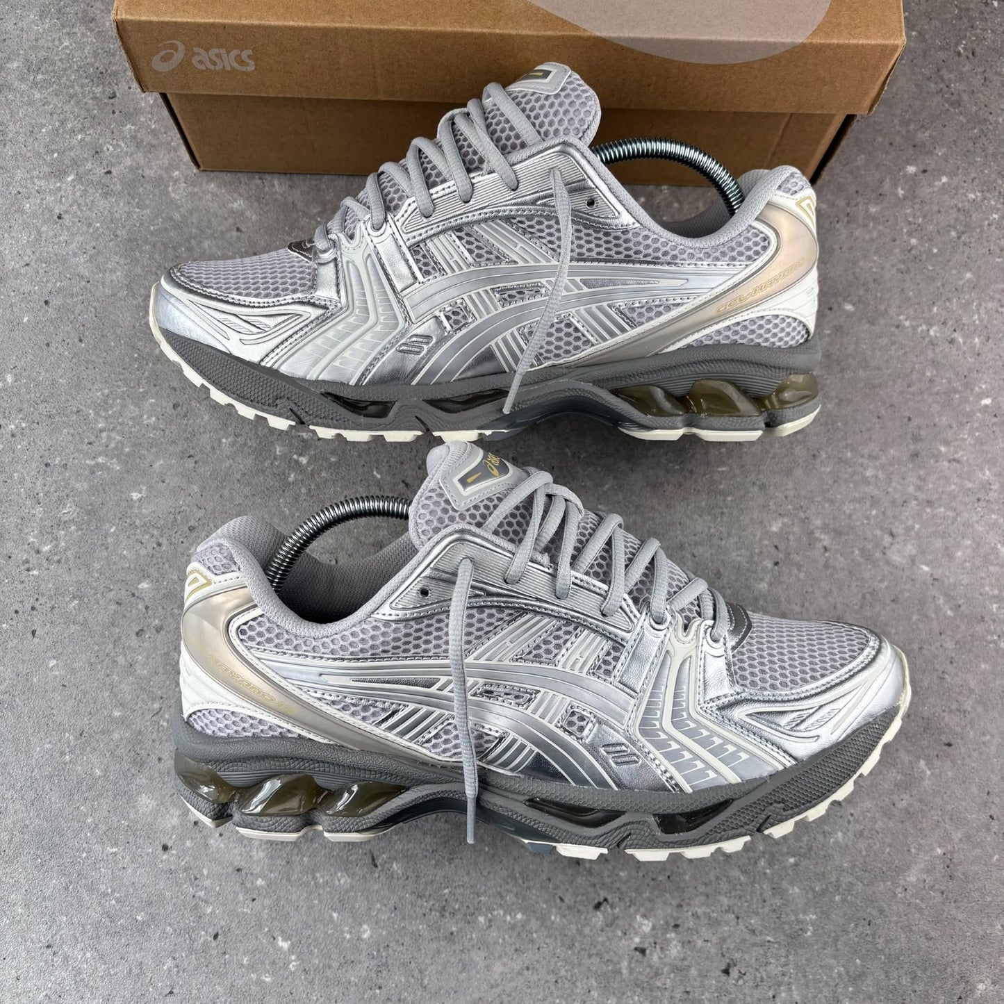 Asics Kayano 14 Concrete Pure Silver