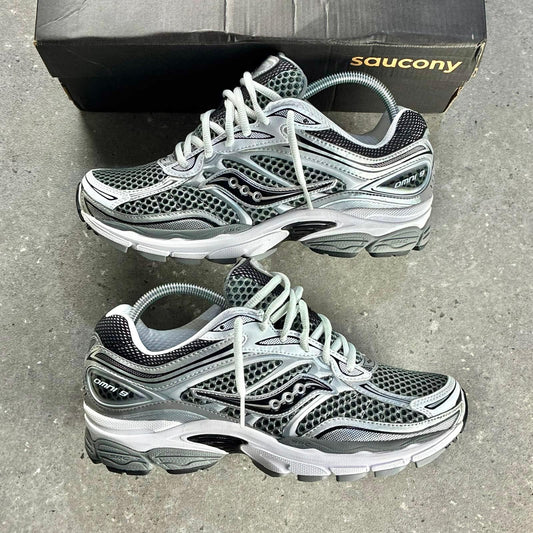 Saucony Pro Grid Omni 9 Silver